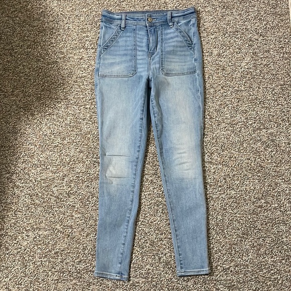 American Eagle Super High-Waisted Jegging Crop Jeans sz 4 Reg - Picture 4 of 7